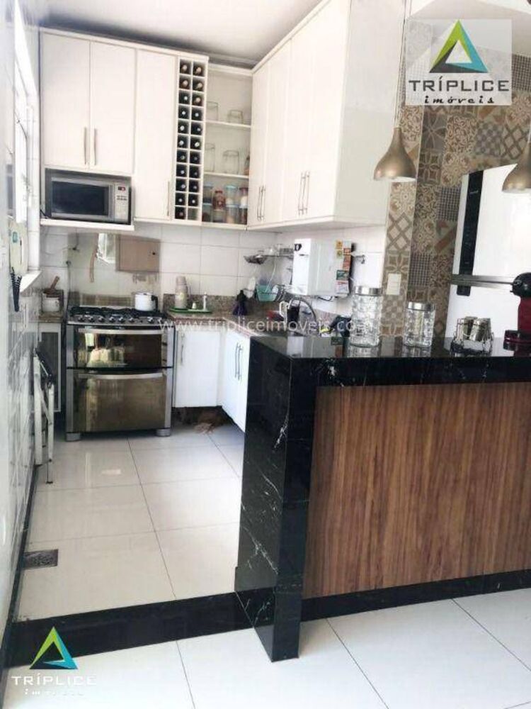 Casa, 3 quartos, 172 m² - Foto 2