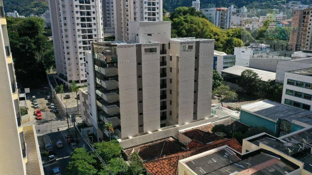 Cobertura, 4 quartos, 220 m² - Foto 1