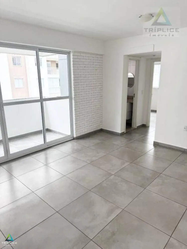 Apartamento, 2 quartos, 70 m² - Foto 2