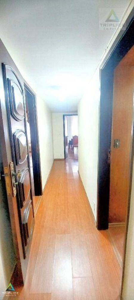 Apartamento à venda com 4 quartos, 241m² - Foto 2