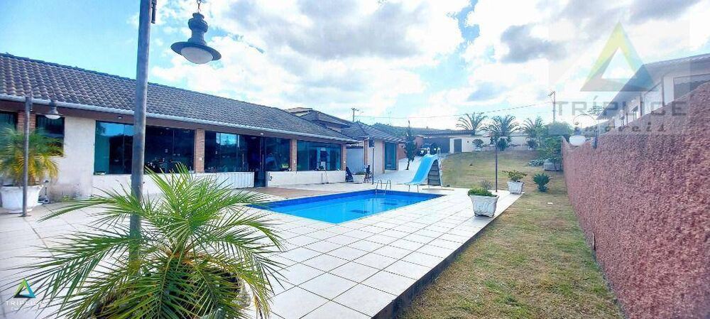 Casa de Condomínio à venda com 3 quartos, 182m² - Foto 4