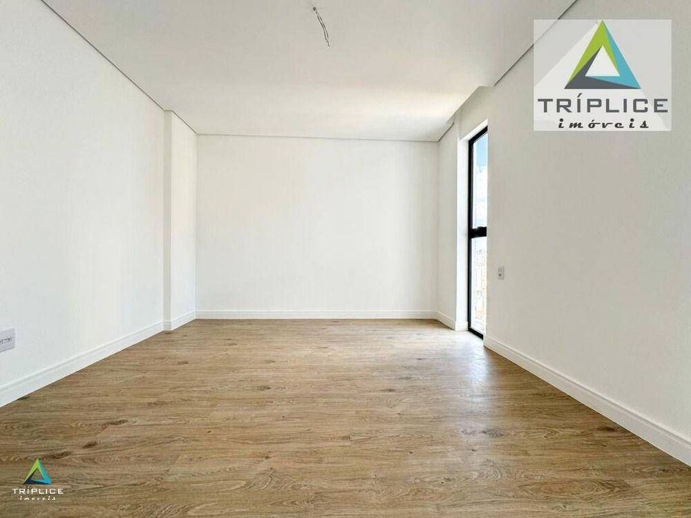 Apartamento, 3 quartos, 141 m² - Foto 1