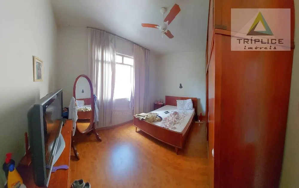 Casa, 5 quartos, 268 m² - Foto 3