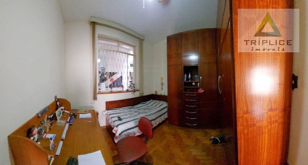 Casa, 5 quartos, 268 m² - Foto 1