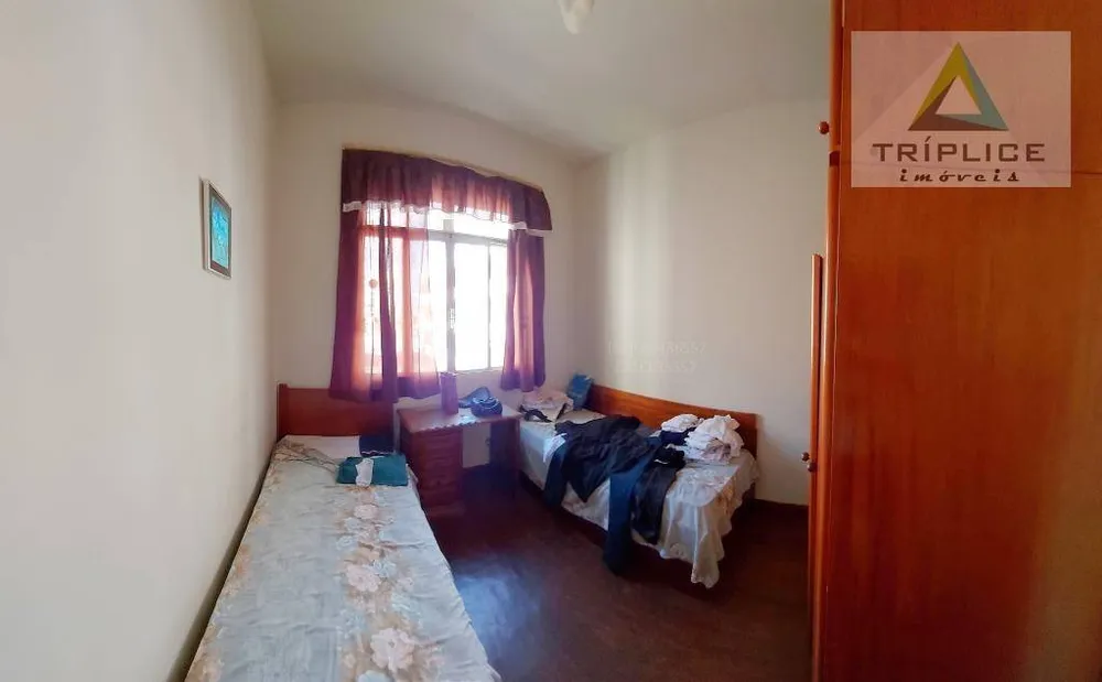 Casa, 5 quartos, 268 m² - Foto 2