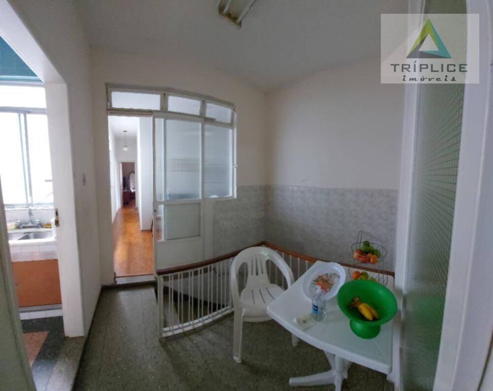 Casa, 5 quartos, 268 m² - Foto 4
