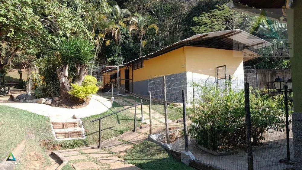 Sítio, 2 quartos, 10000 m² - Foto 6