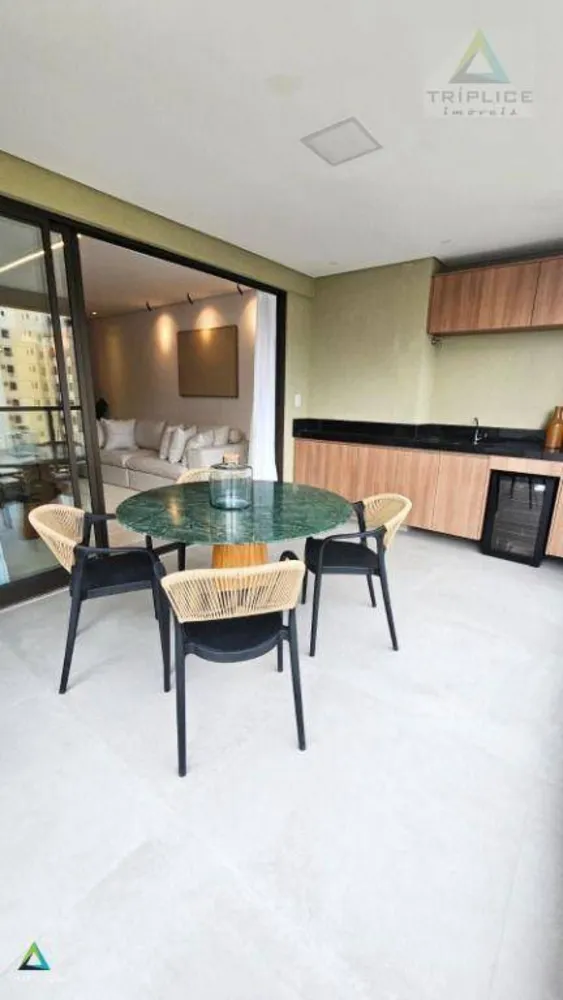 Apartamento, 3 quartos, 136 m² - Foto 1