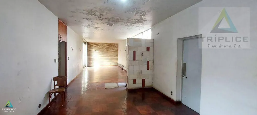 Casa, 6 quartos, 293 m² - Foto 1