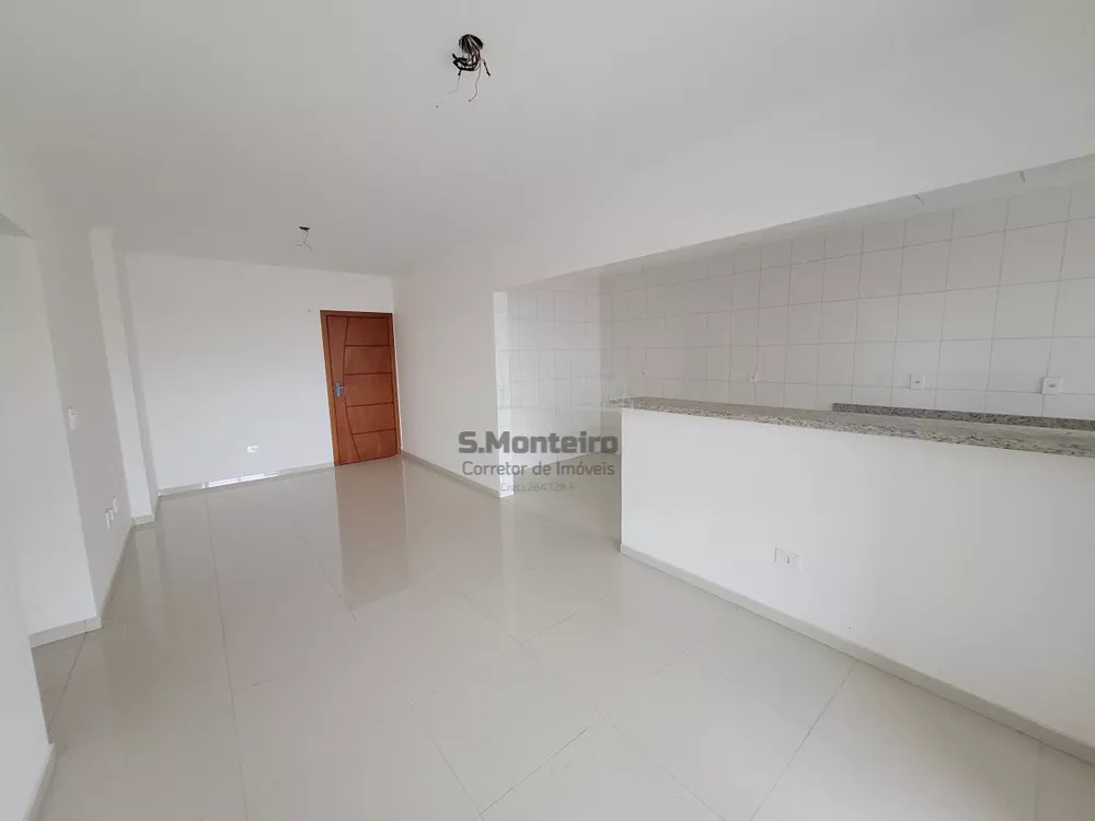 Apartamento à venda com 3 quartos, 139m² - Foto 2