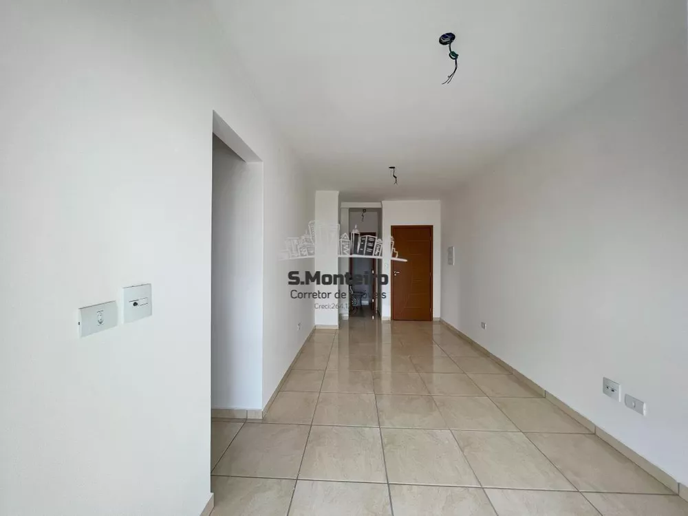 Apartamento à venda com 2 quartos, 80m² - Foto 3