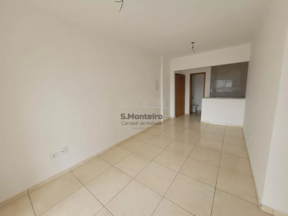 Apartamento à venda com 2 quartos, 80m² - Foto 3