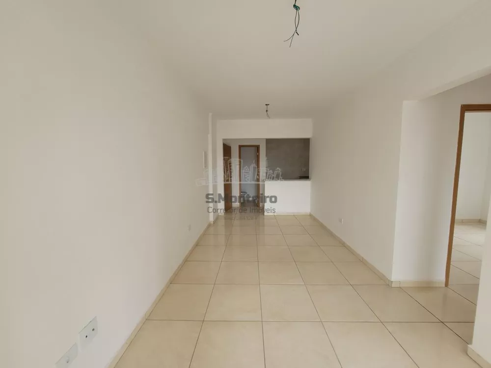 Apartamento à venda com 2 quartos, 80m² - Foto 4