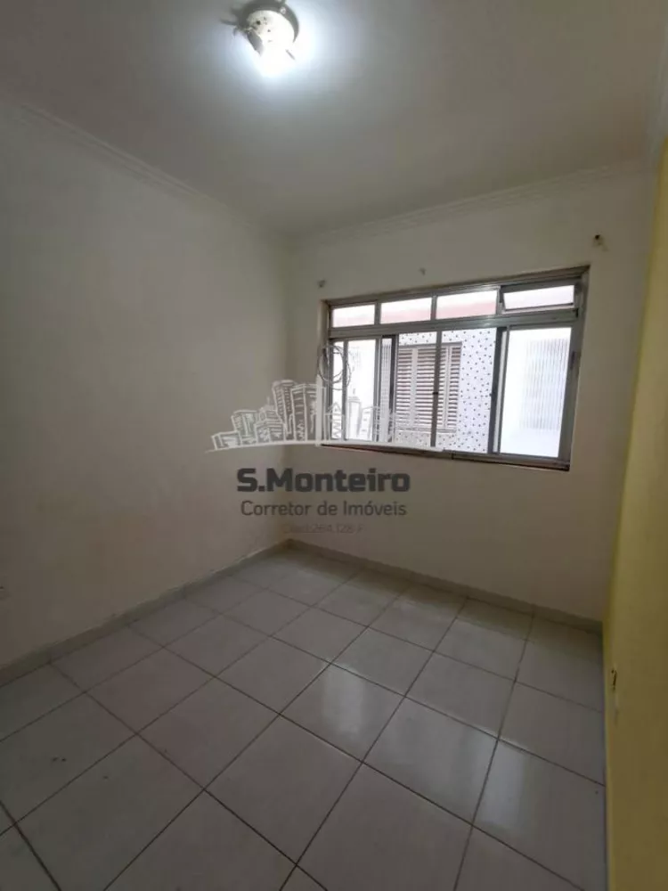 Apartamento à venda com 1 quarto, 40m² - Foto 2