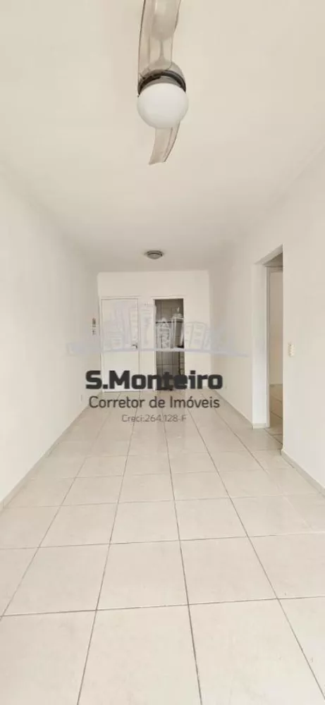 Apartamento à venda com 2 quartos, 78m² - Foto 2