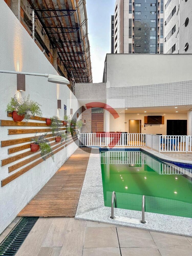 Apartamento à venda com 3 quartos, 140m² - Foto 3