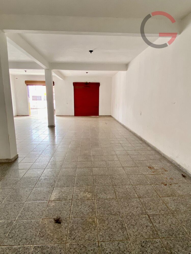 Casa, 3 quartos, 280 m² - Foto 1