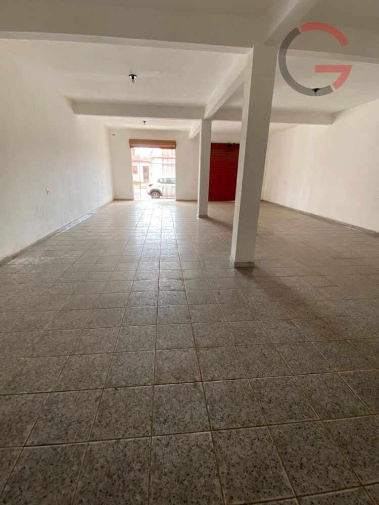 Casa, 3 quartos, 280 m² - Foto 2