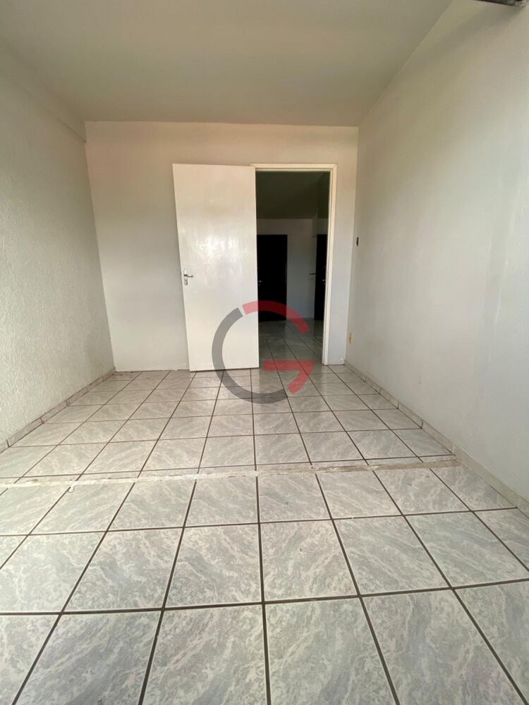 Apartamento à venda com 2 quartos, 55m² - Foto 3