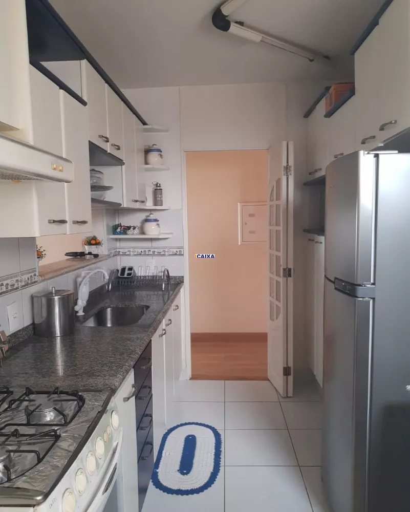 Apartamento à venda com 3 quartos, 74m² - Foto 11