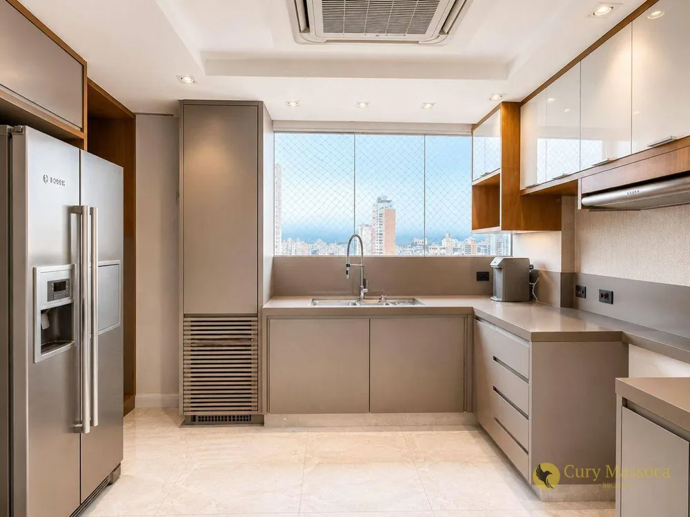 Apartamento, 3 quartos, 276 m² - Foto 12