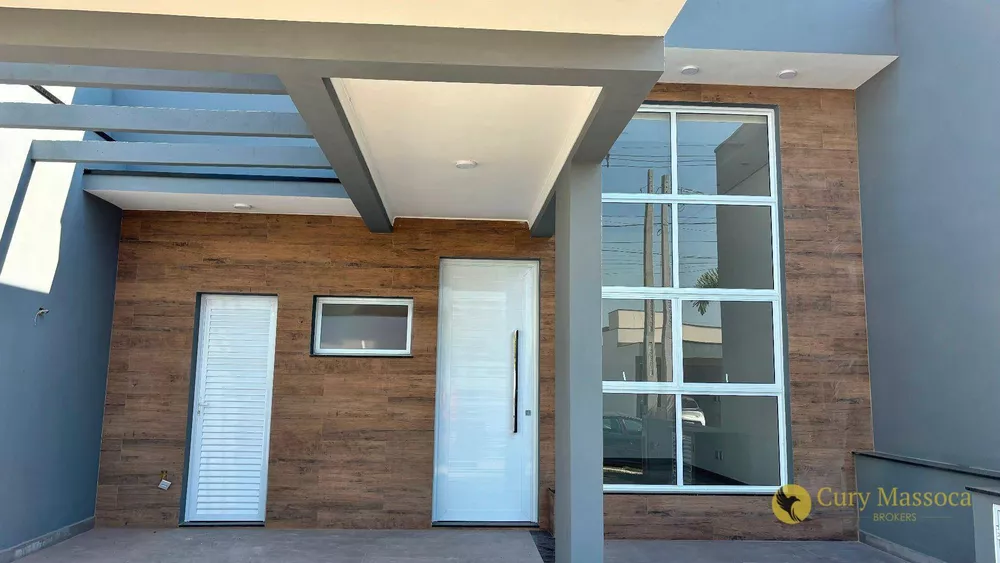 Casa para alugar com 3 quartos, 110m² - Foto 1