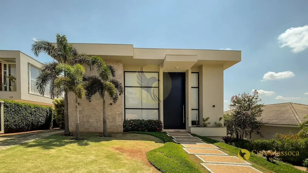 Casa de Condomínio à venda com 5 quartos, 750m² - Foto 2