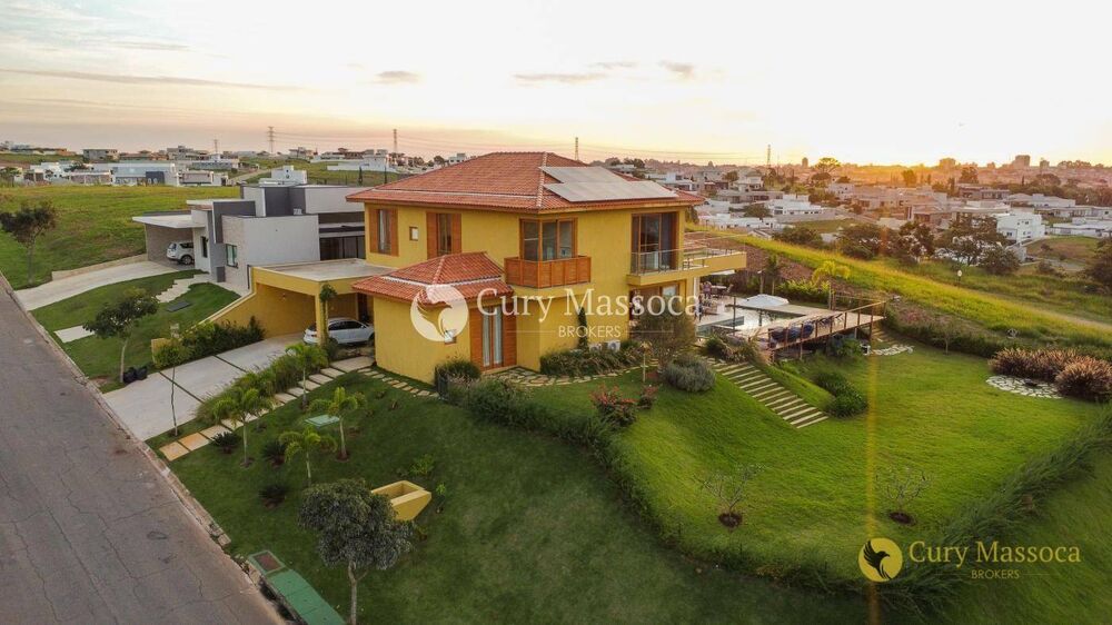Casa de Condomínio à venda com 4 quartos, 577m² - Foto 1