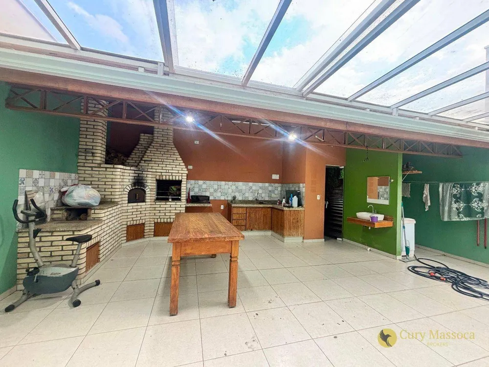 Casa, 3 quartos, 180 m² - Foto 2