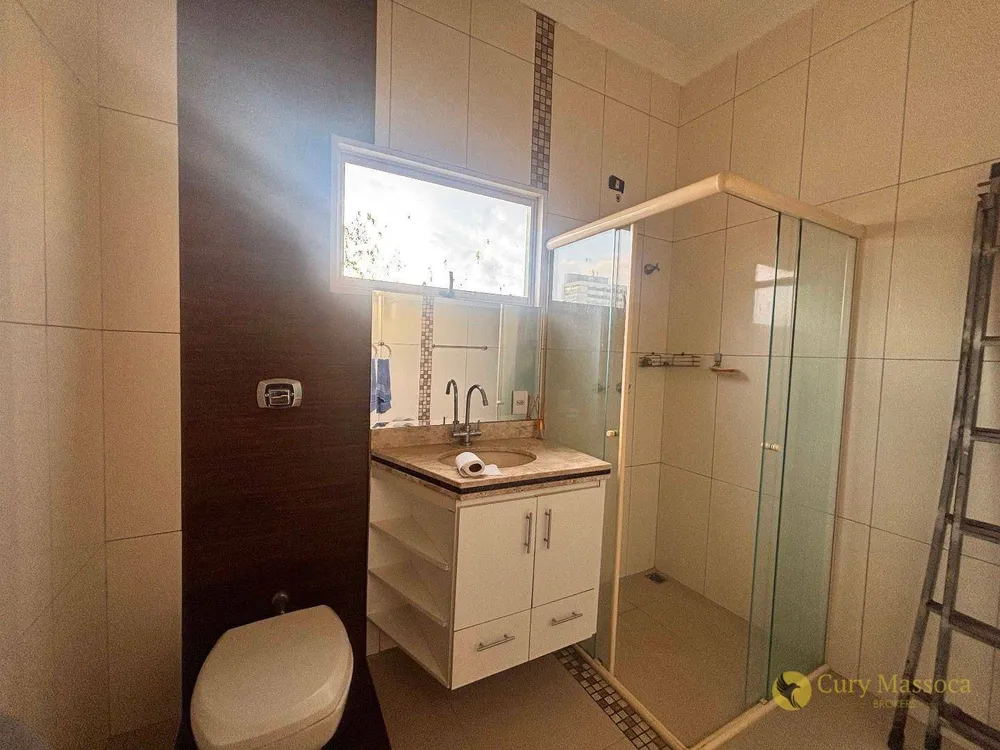 Casa, 3 quartos, 180 m² - Foto 1