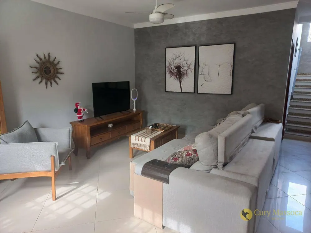 Casa, 3 quartos, 201 m² - Foto 3