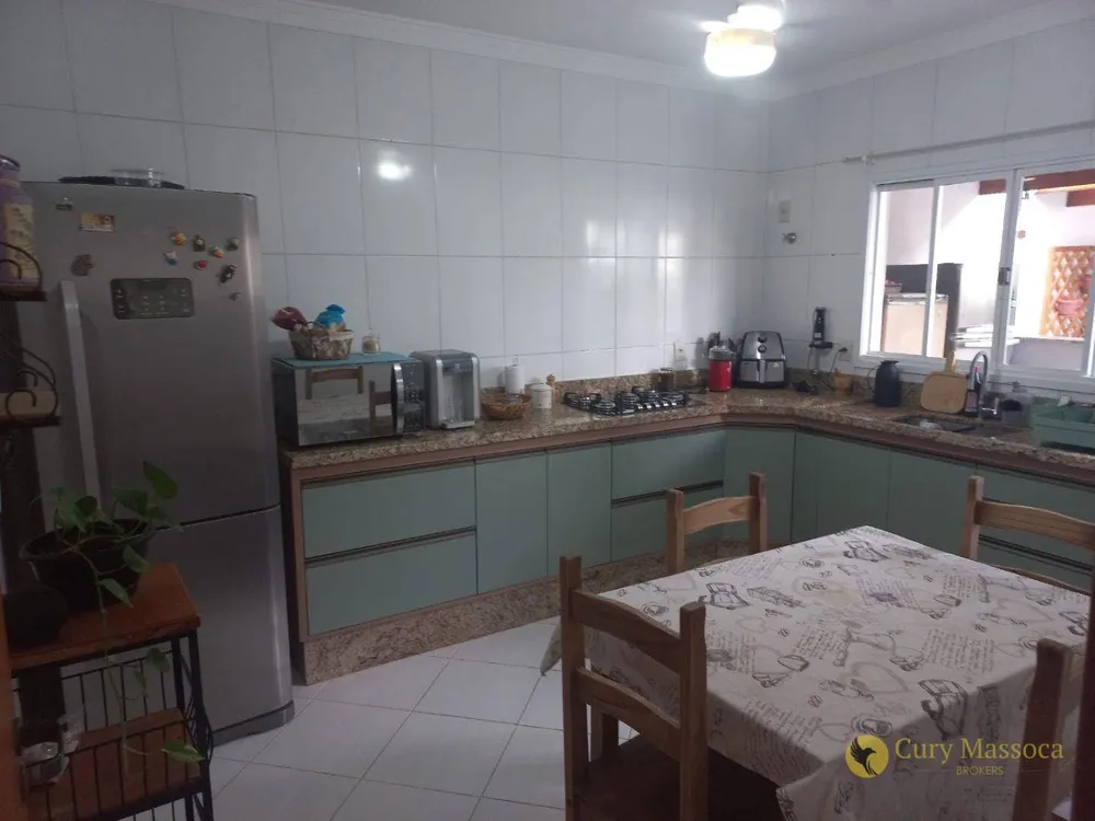 Casa, 3 quartos, 201 m² - Foto 6