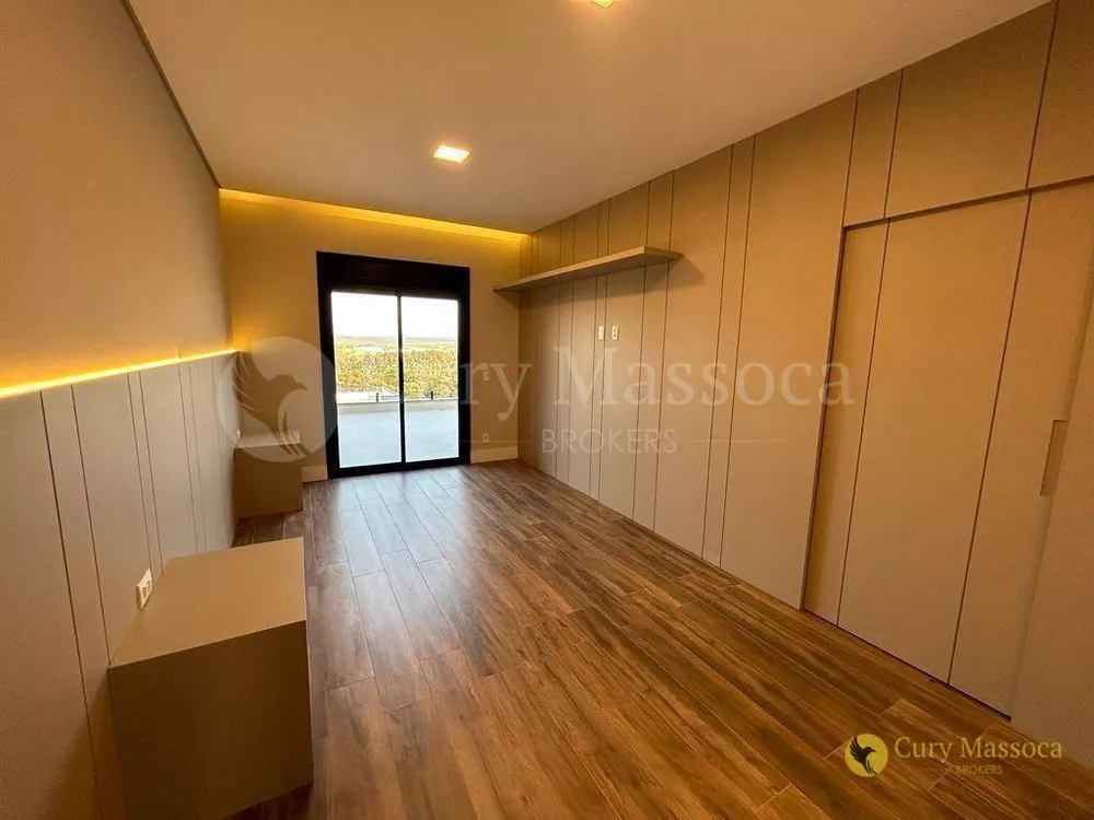 Casa à venda com 4 quartos, 370m² - Foto 8