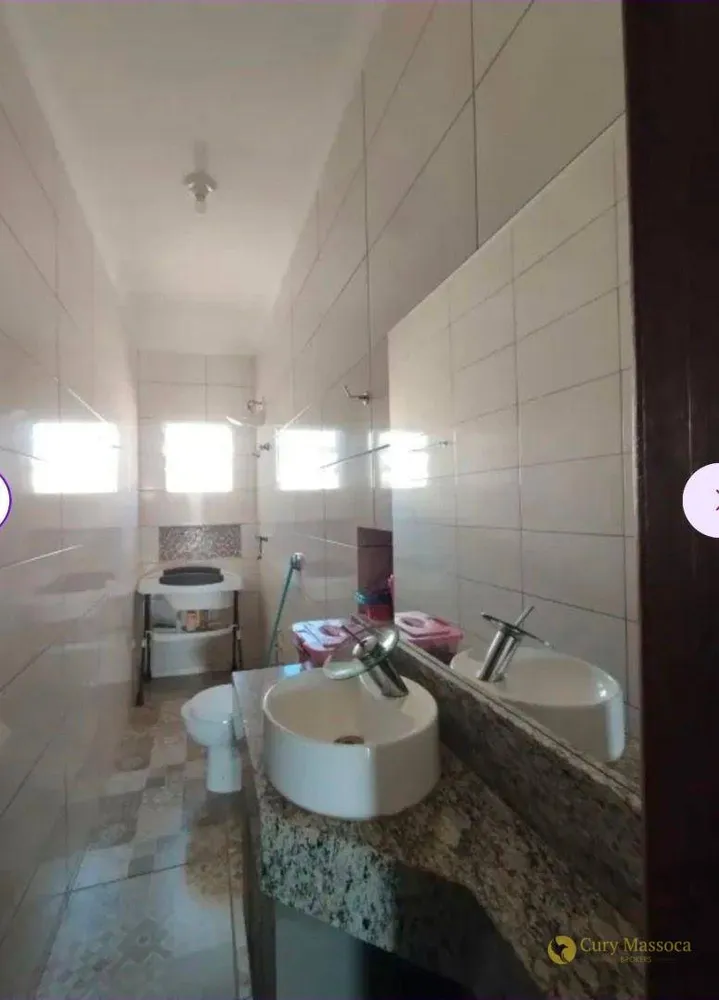 Casa, 4 quartos, 230 m² - Foto 1