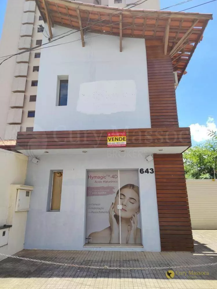 Casa à venda com 4 quartos, 240m² - Foto 1