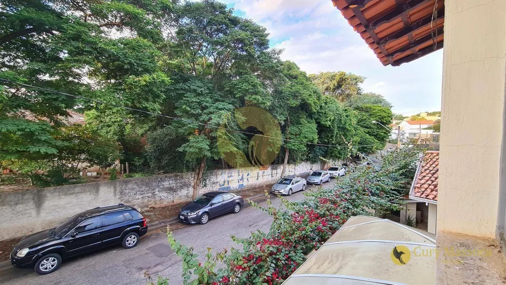 Casa, 4 quartos, 308 m² - Foto 1
