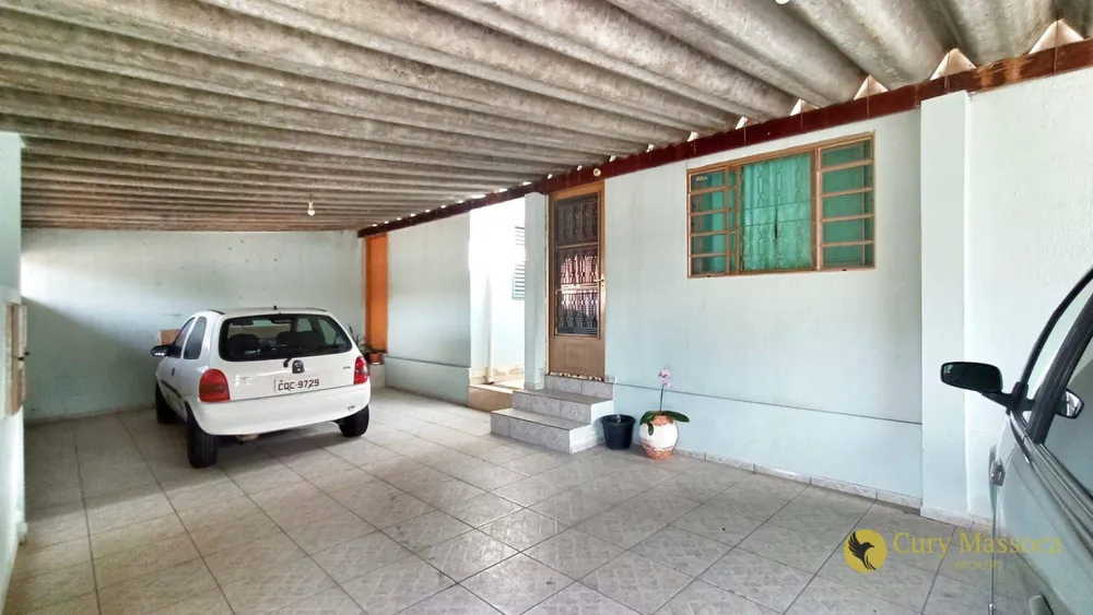 Casa, 5 quartos, 204 m² - Foto 1
