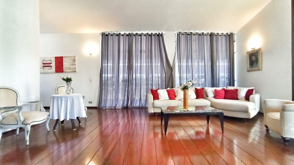 Casa, 6 quartos, 565 m² - Foto 1