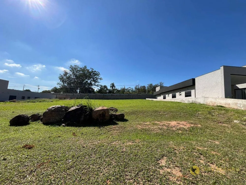 Loteamento e Condomínio, 1000 m² - Foto 1
