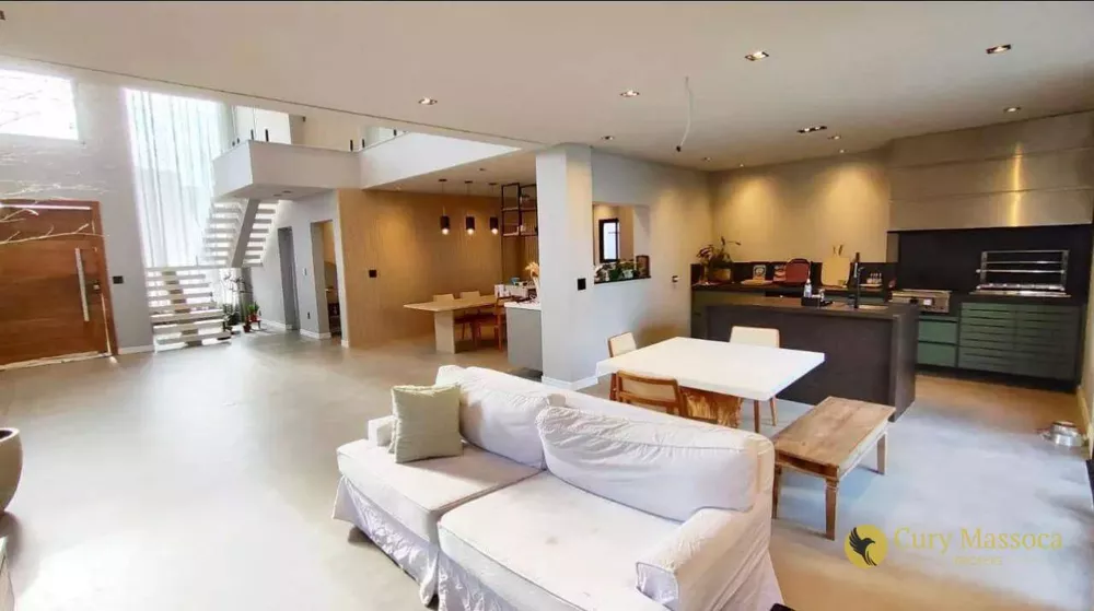 Casa de Condomínio à venda com 3 quartos, 325m² - Foto 3