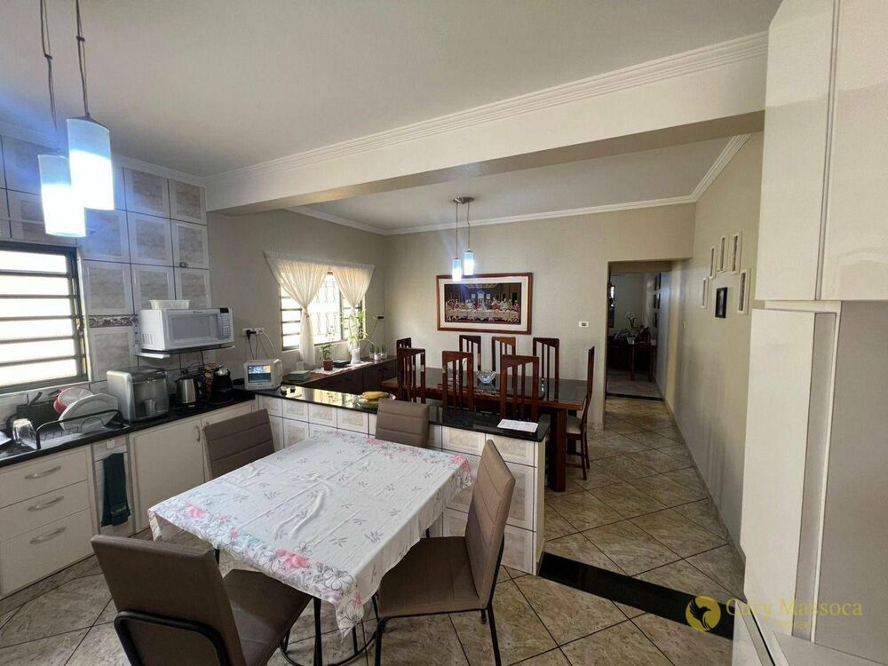Casa, 3 quartos, 182 m² - Foto 15