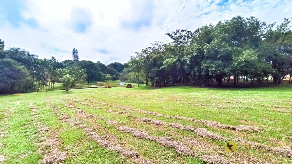 Loteamento e Condomínio, 1607 m² - Foto 1