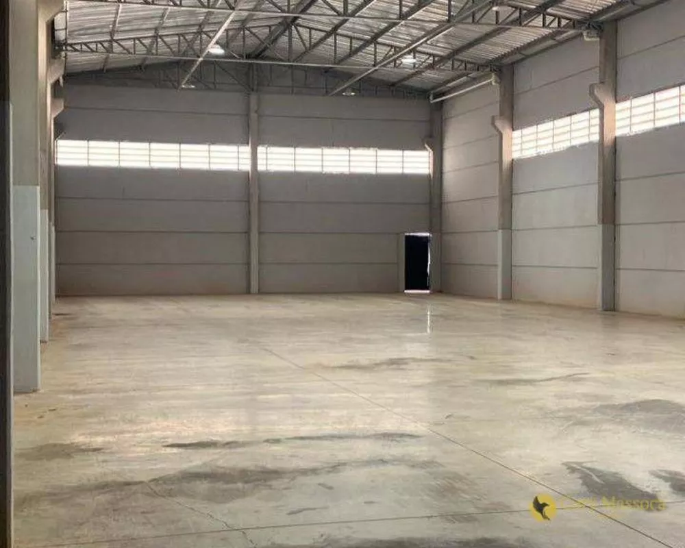 Depósito-Galpão-Armazém para alugar, 750m² - Foto 3