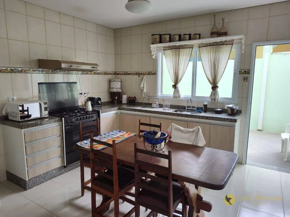 Casa, 4 quartos, 207 m² - Foto 3