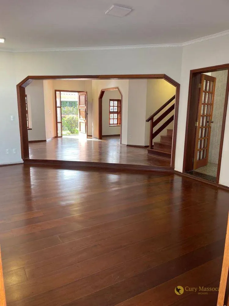 Casa, 4 quartos, 311 m² - Foto 1