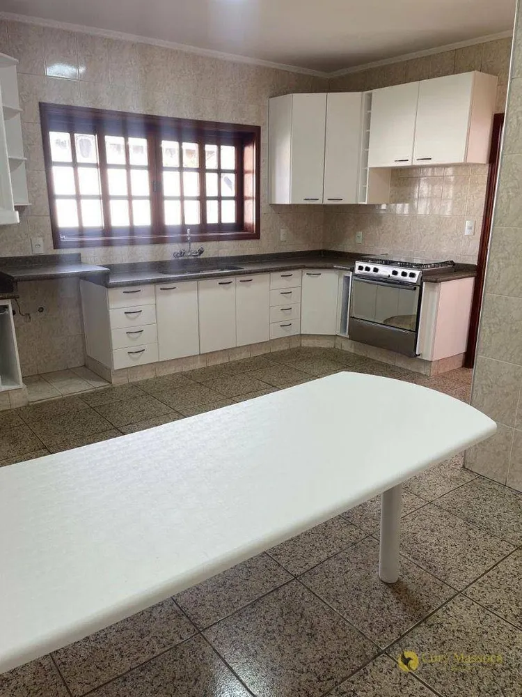 Casa, 4 quartos, 311 m² - Foto 3