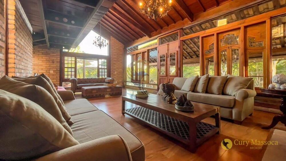 Casa de Condomínio à venda com 5 quartos, 638m² - Foto 4