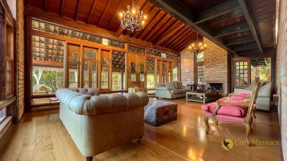 Casa de Condomínio à venda com 5 quartos, 638m² - Foto 3