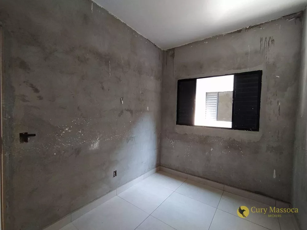 Casa à venda com 2 quartos, 49m² - Foto 11