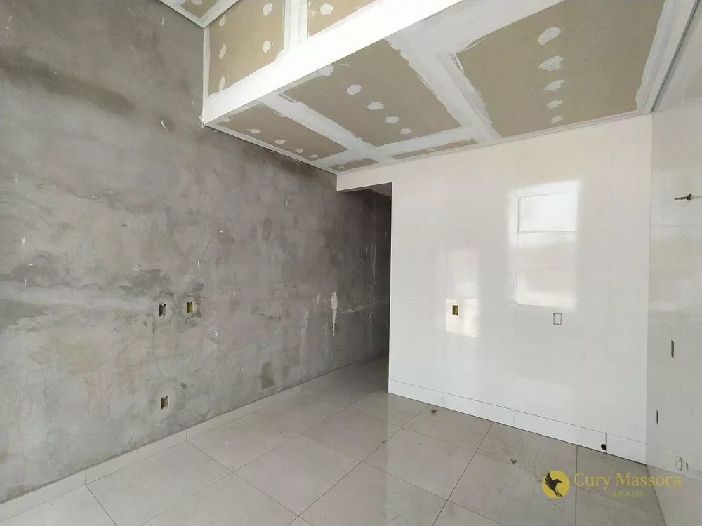 Casa à venda com 2 quartos, 49m² - Foto 4